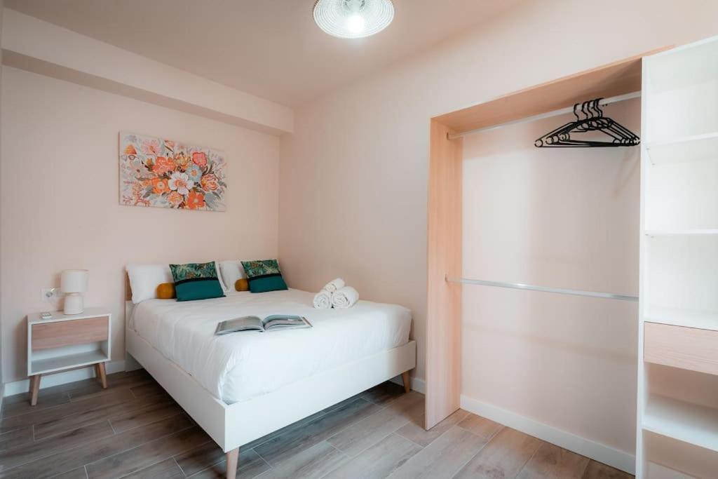 Qh Caldeleria Vieja Apartment Granada Luaran gambar