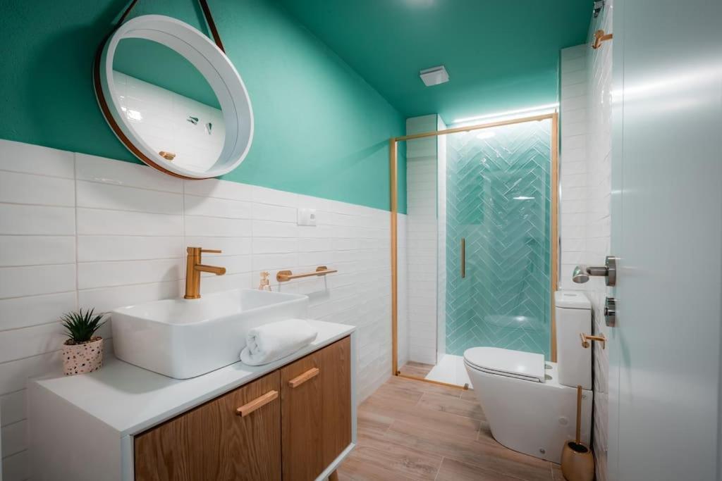 Qh Caldeleria Vieja Apartment Granada Luaran gambar