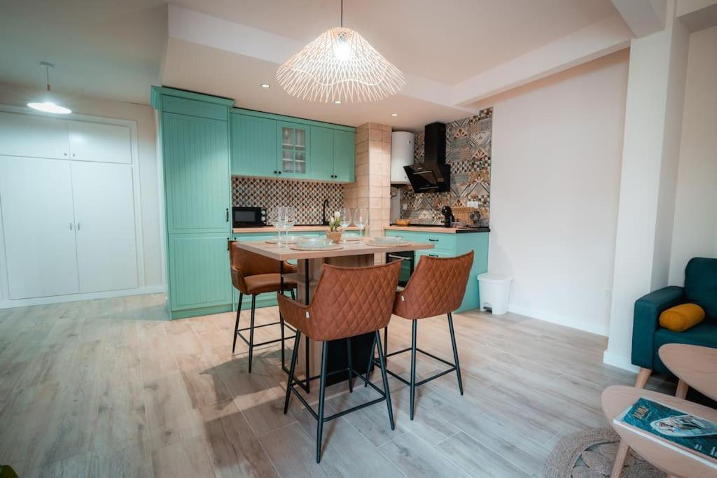 Qh Caldeleria Vieja Apartment Granada Luaran gambar