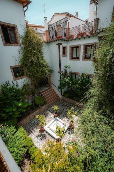 Qh Caldeleria Vieja Apartment Granada Luaran gambar
