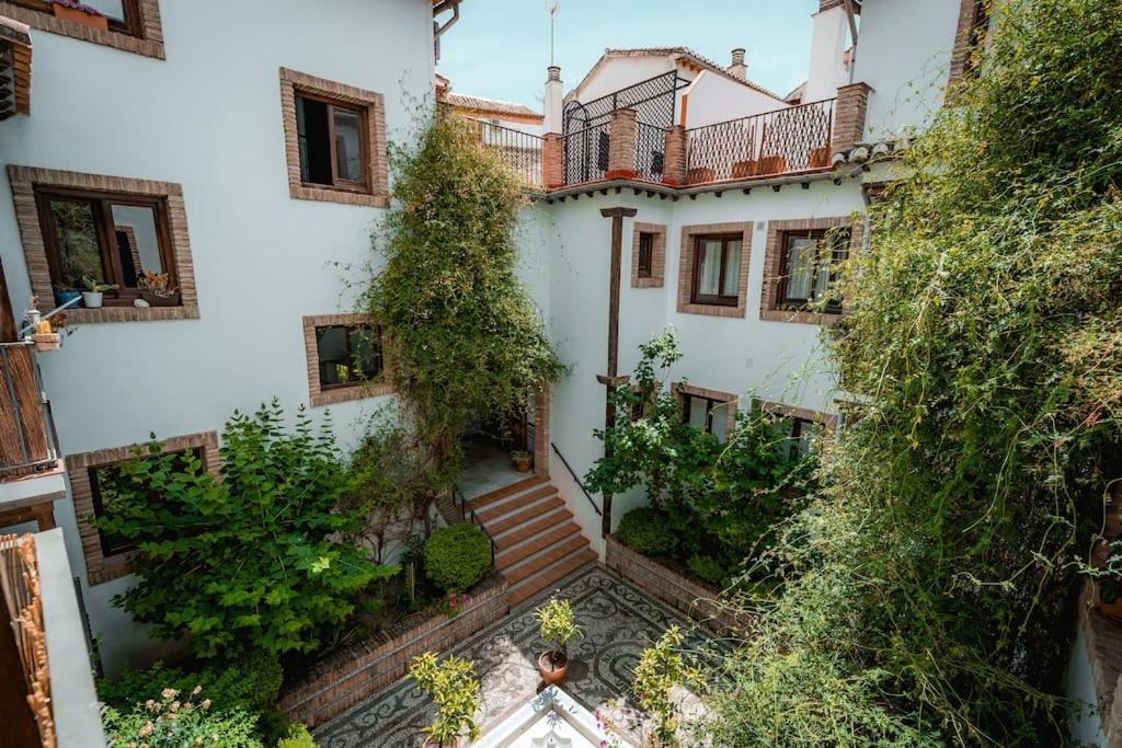 Qh Caldeleria Vieja Apartment Granada Luaran gambar